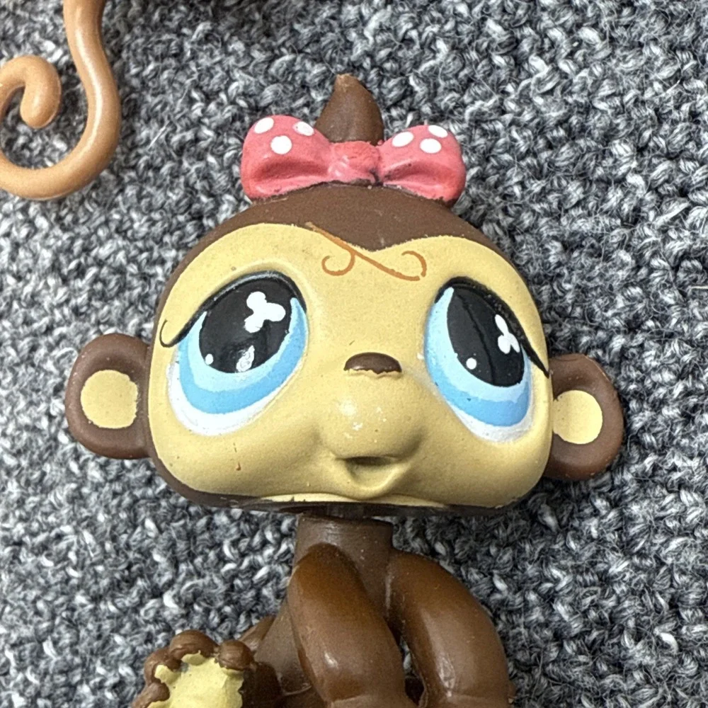 Littlest Pet Shop LPS #501 Monkey 2006 & #946 Monkey 2007 Hasbro‎